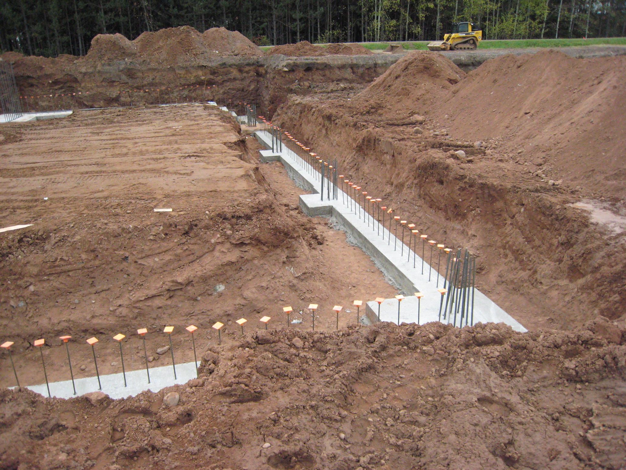Concrete Foundations : Residential, Commerical, Agricultural : Western